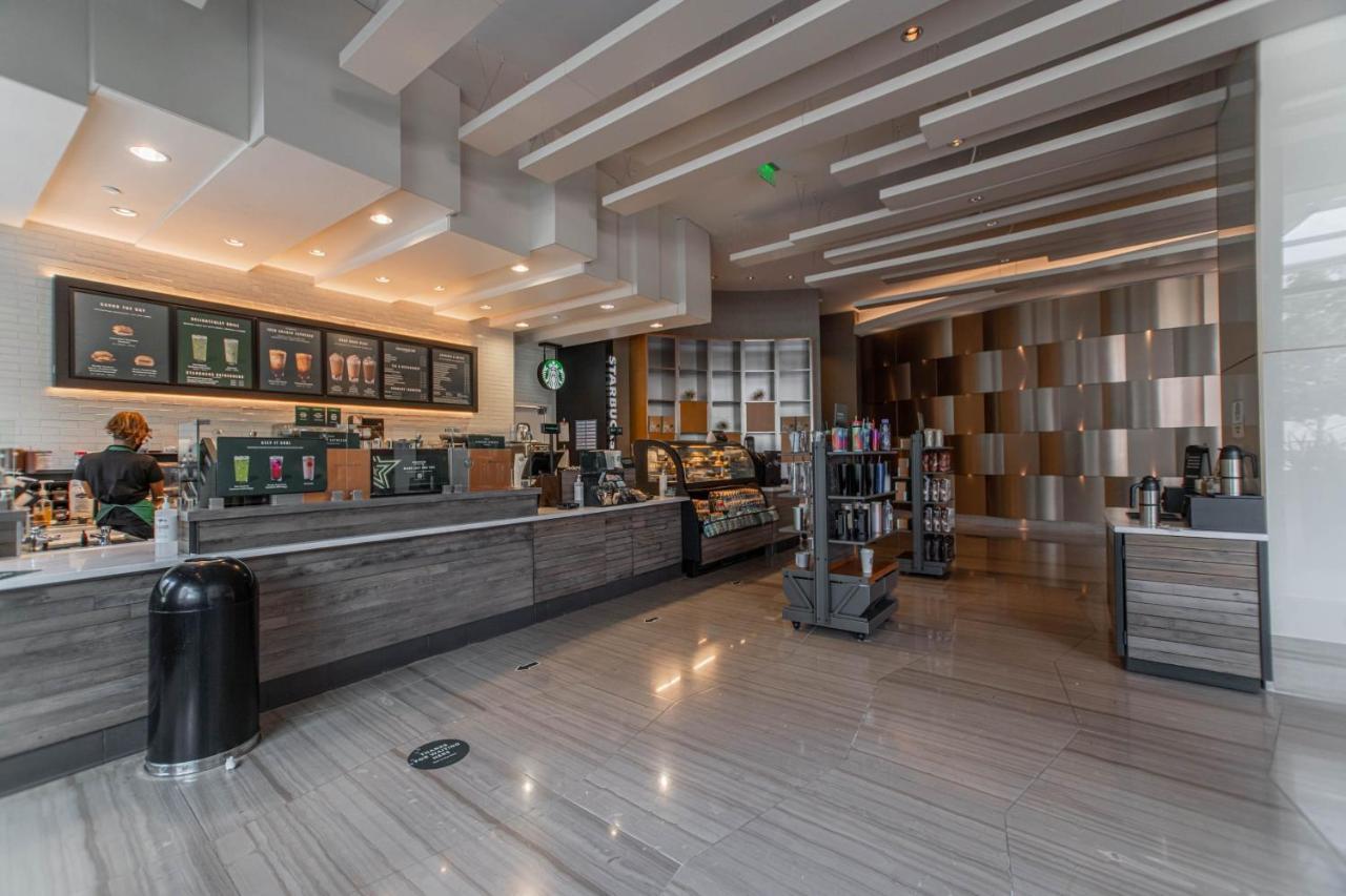 The Westin At The Woodlands Hotell Exteriör bild