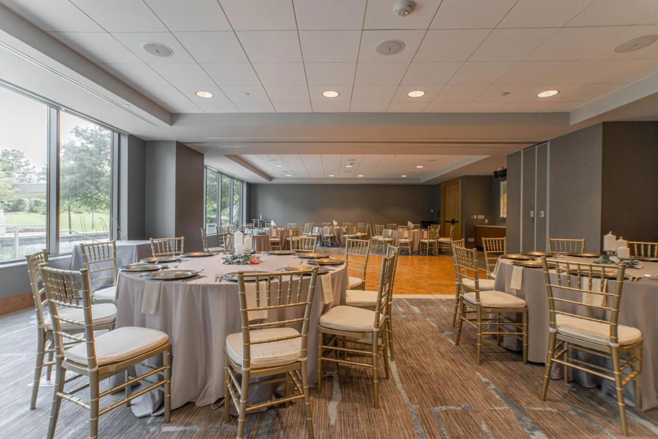 The Westin At The Woodlands Hotell Exteriör bild