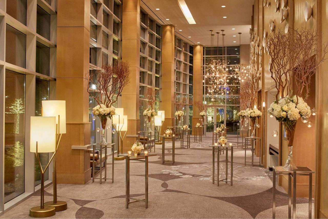 The Westin At The Woodlands Hotell Exteriör bild